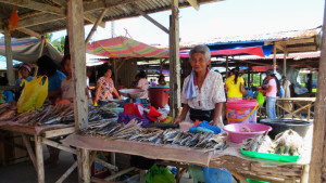Filippijnse-dame-op-de-markt