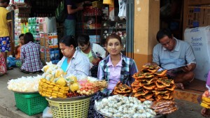 Girl Market Hpa-an