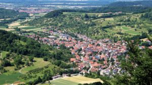 Uitzicht vanaf Breitenstein op Bissingen an der Teck