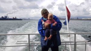 Rondje-Nederland-met-baby-JP-en-Lotje-ferry