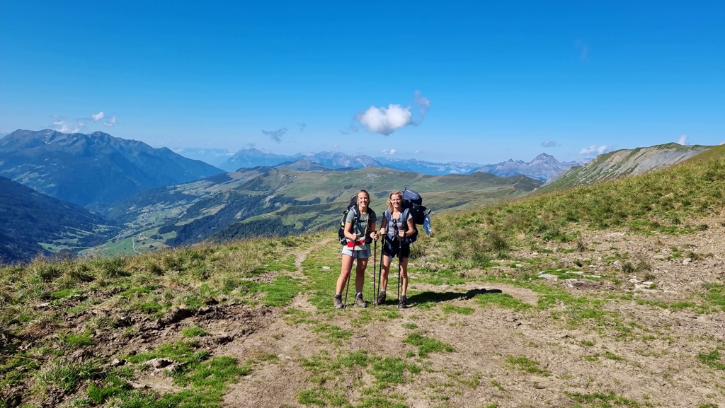 Tour du Mont Blanc dag 3 Paula en Aafke