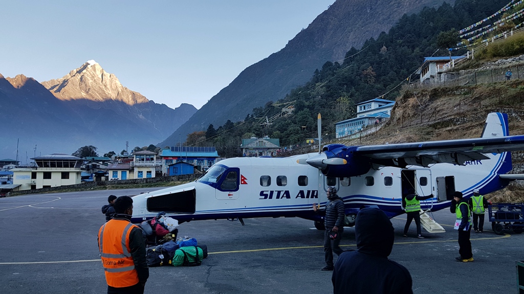 Everest Base Camp dag 1 Kathmandu tot Monjo, luchthaven Lukla
