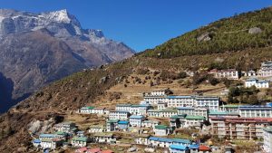 Everest Base Camp trekking dag 3 acclimatisatiedag Namche Bazar