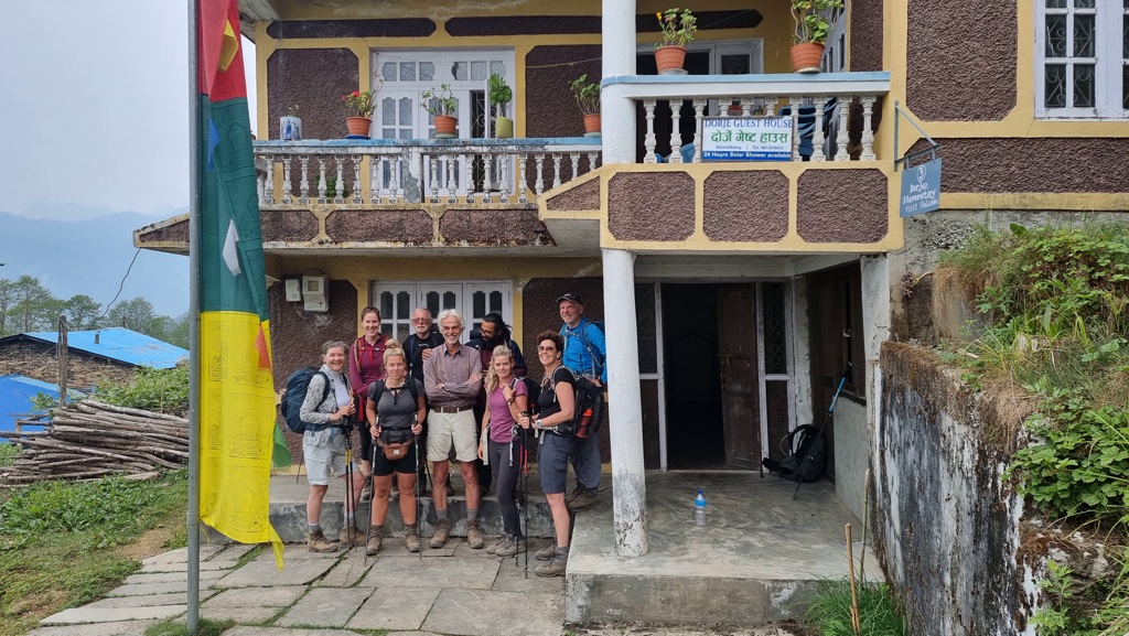 Langtang Circuit trekking dag 14, Sermathang tot Melamchi Pul Bazaar, homestay Sermathang