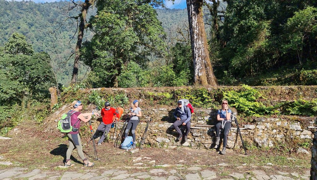 Annapurna Base Camp trekking dag 2, Pokhara naar Tolka, pauze