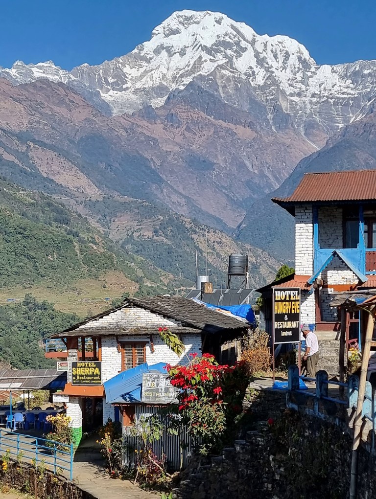 Annapurna Base Camp trekking dag 3, Tolka naar Chhomrong, mooie dorpjes