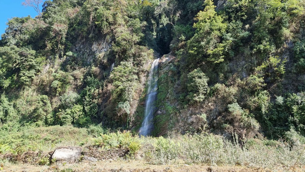Annapurna Base Camp trekking, dag 3, Tolka naar Chhomrong, waterval