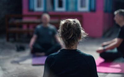 Wat is yin yoga en waarom is dit onmisbaar tijdens je trektocht?