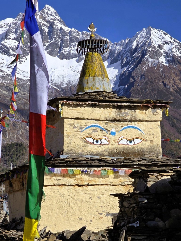 Buddha eyes Samagaon