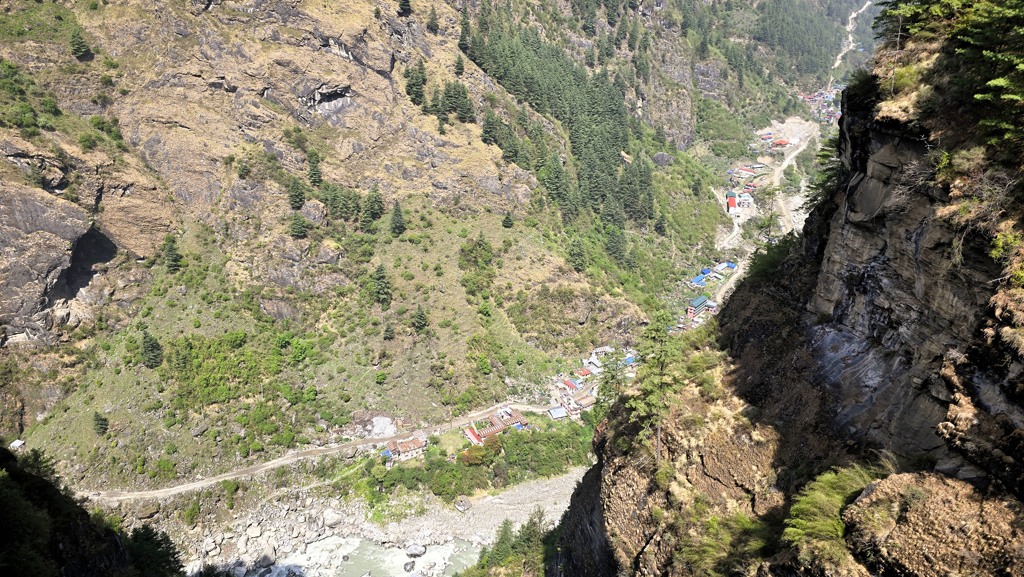 Manaslu Circuit dag 12, Gowa naar Thal, uitzicht Dharapani