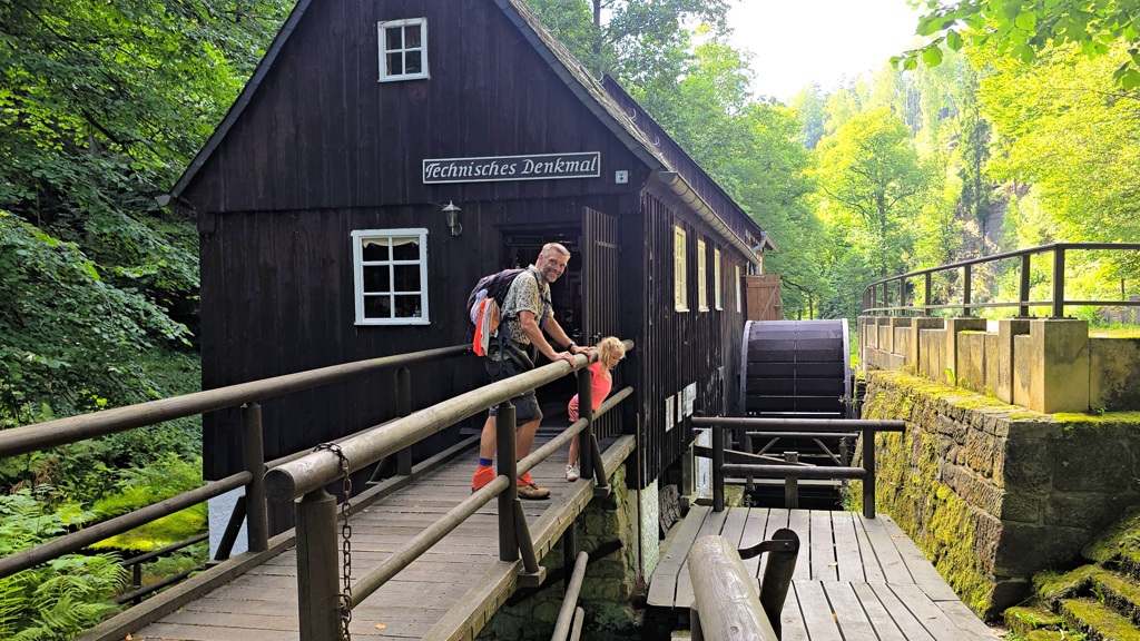 Malerweg etappe 4, Altendorf naar Neumannmühle, molen