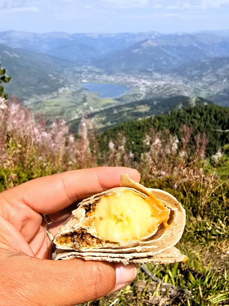 Lunch wandelen voedzaam, wrap banaan pindakaas