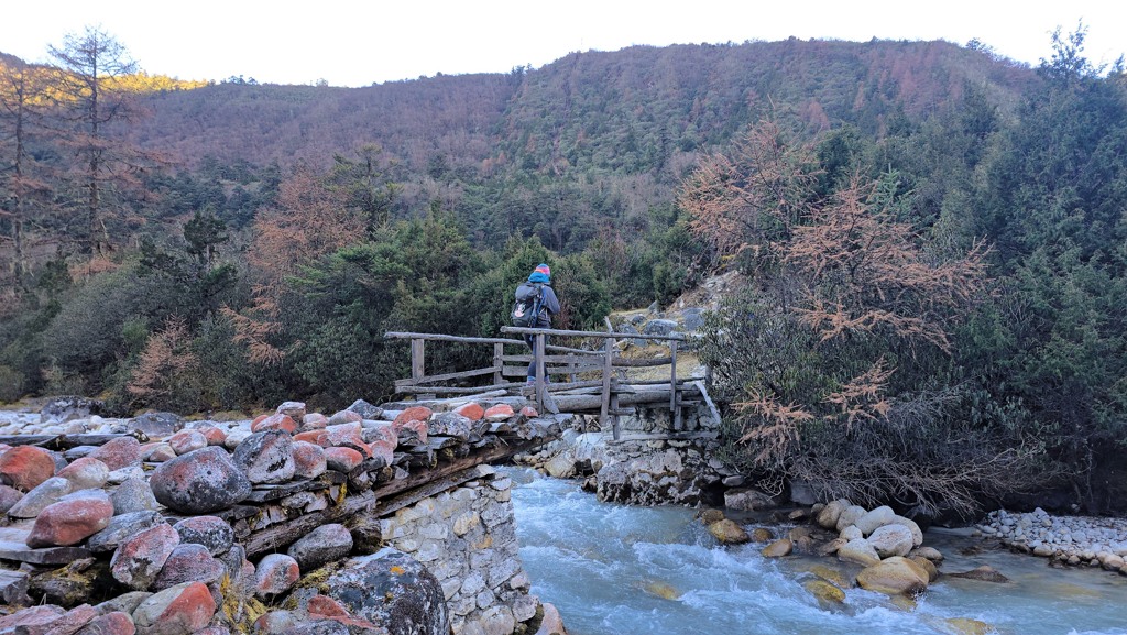 Kanchenjunga Base Camp trekking dag 12, Ghunsa naar Selele, brug