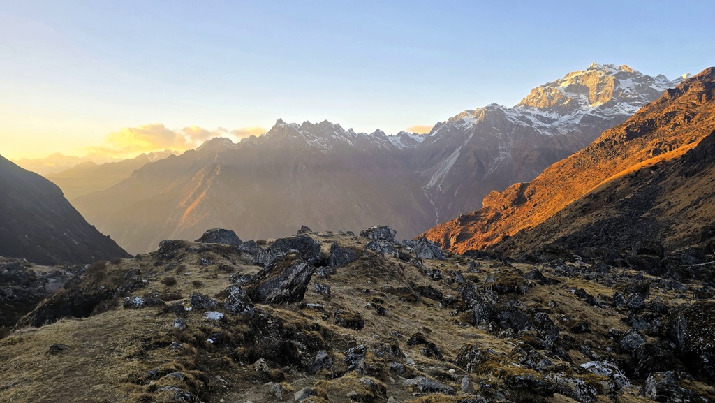Kanchenjunga Base Camp trekking dag 12, Ghunsa naar Selele, zonsondergang