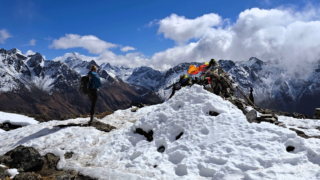 Kanchenjunga Base Camp trekking dag 13, Selele naar Cheram, Sinelapche La (4.700m)
