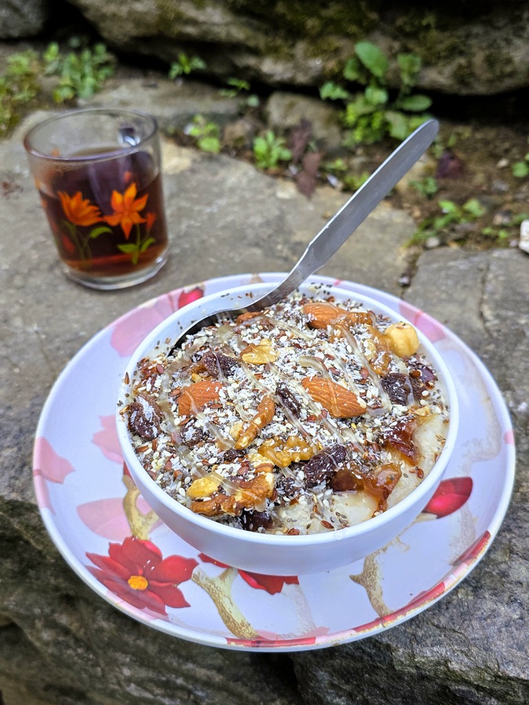 Trekkersontbijt Nepal bergtocht