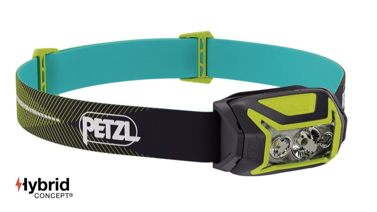 Beste hoofdlamp voor een trekking, Petzl Actik core groen