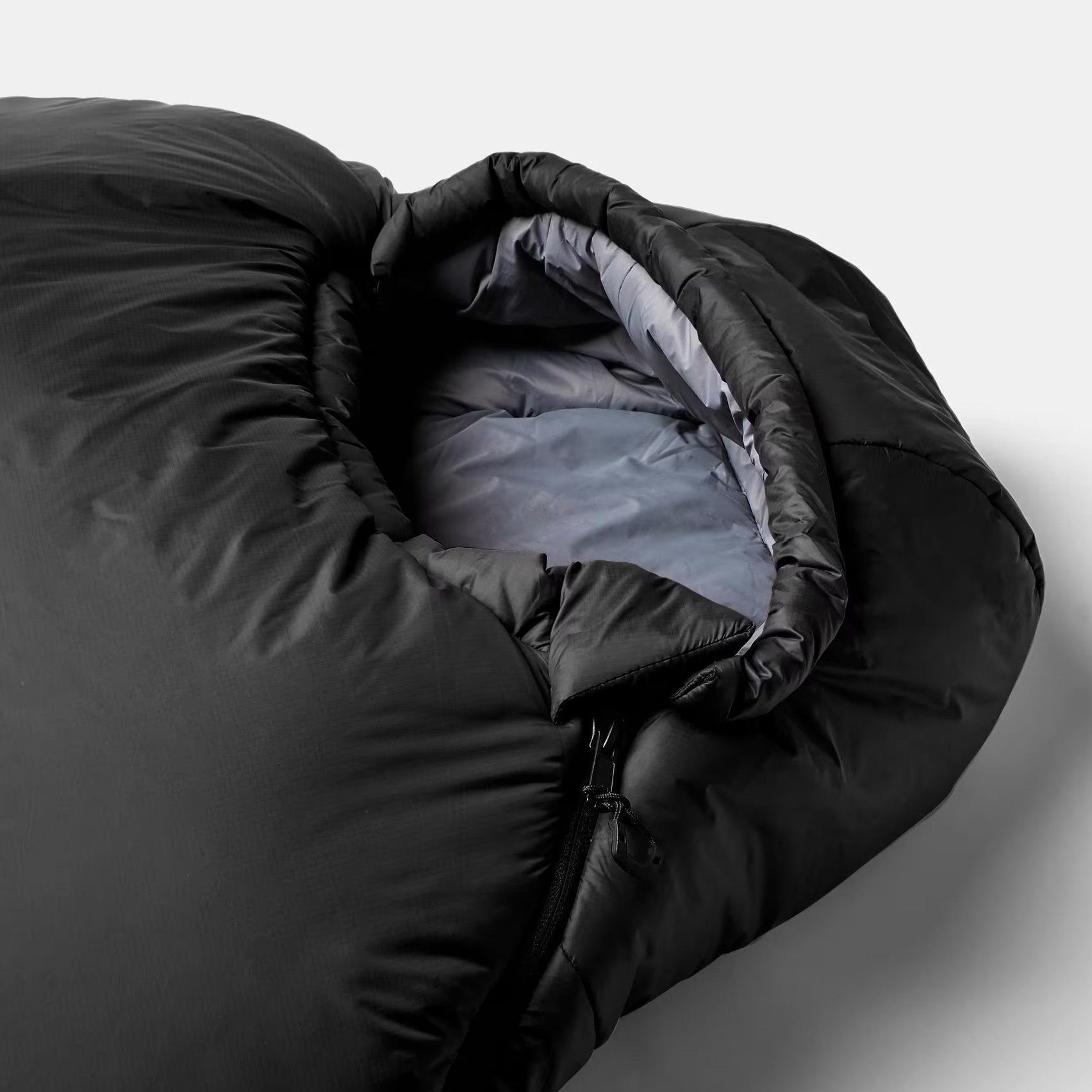 Beste slaapzak voor een trektocht voordelig, Decathlon 3-seizoenen MT500 Simond