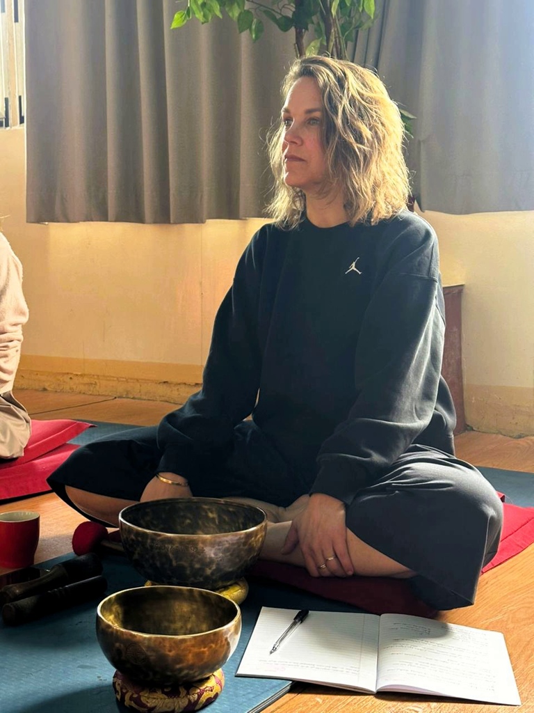 Klankschaalcursus Nepal Level 1, luisteren