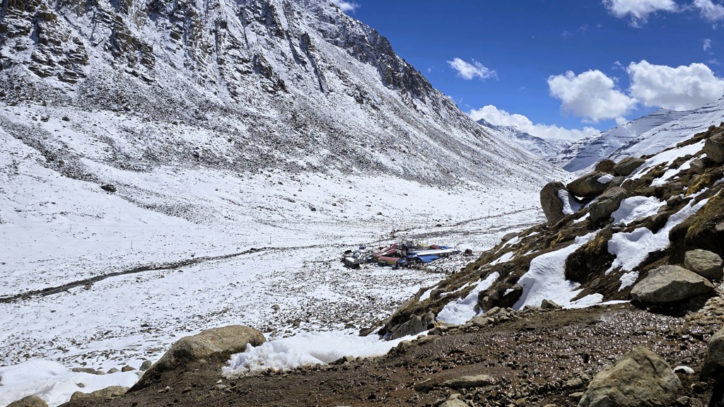 Kailash Kora dag 2, Dirapuk naar Zutulpuk, lunchplek in zicht